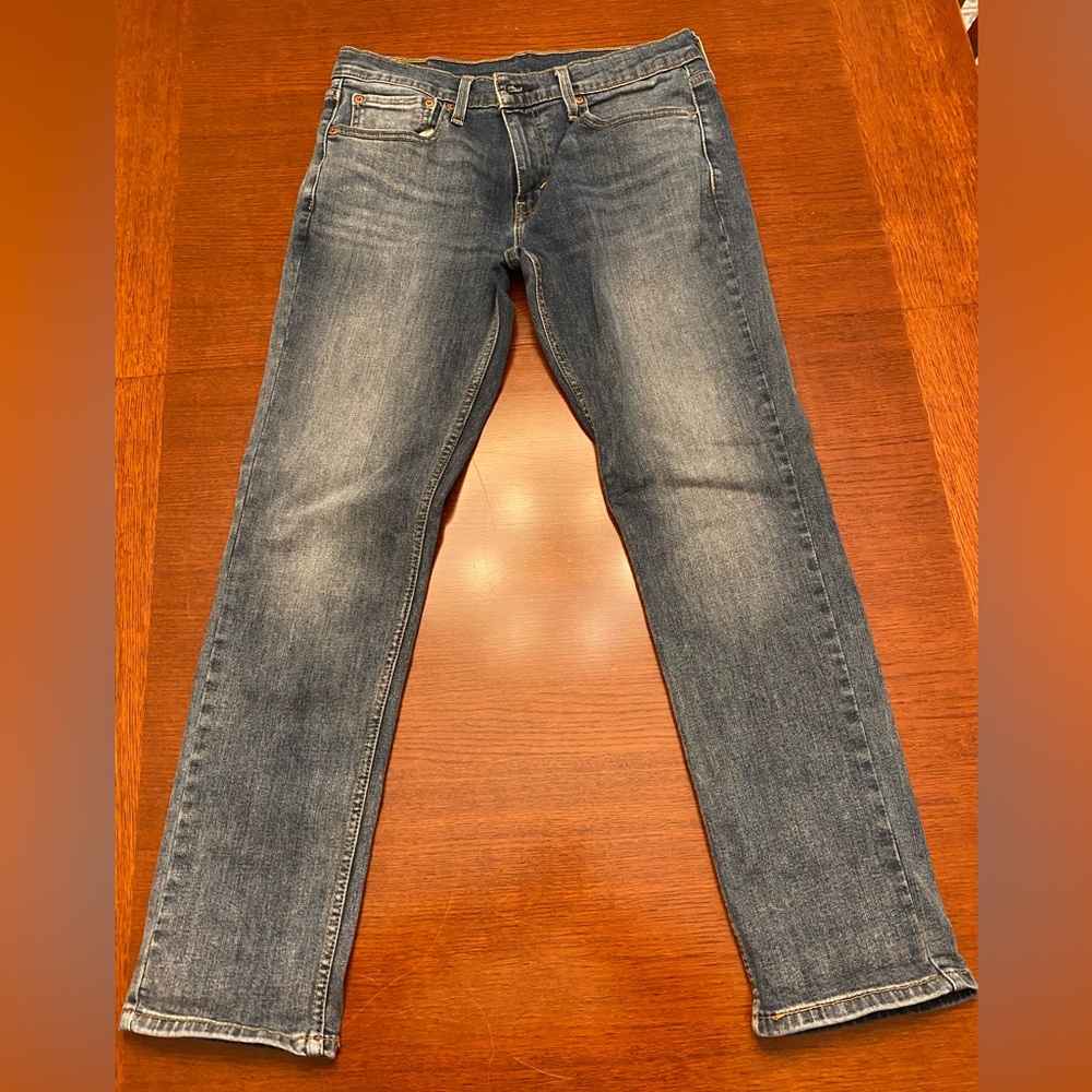 Levi’s 511. Classic blue denim. 32 x 30